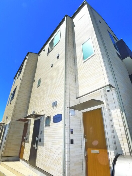 クレアス北松戸の物件外観写真