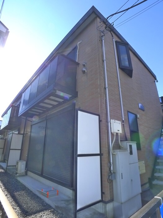 アムール　Ｃａｇｅの物件外観写真