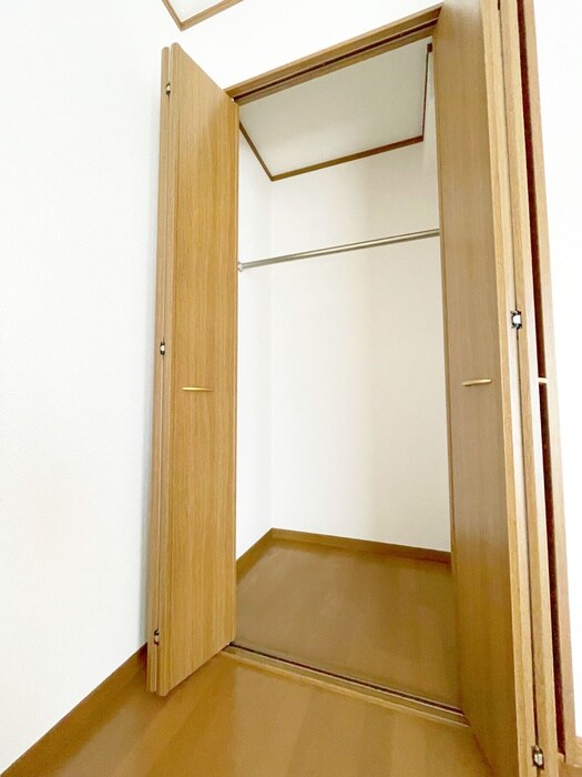 アムール　Ｃａｇｅの物件内観写真