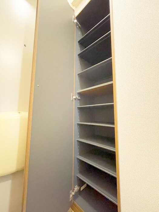 アムール　Ｃａｇｅの物件内観写真