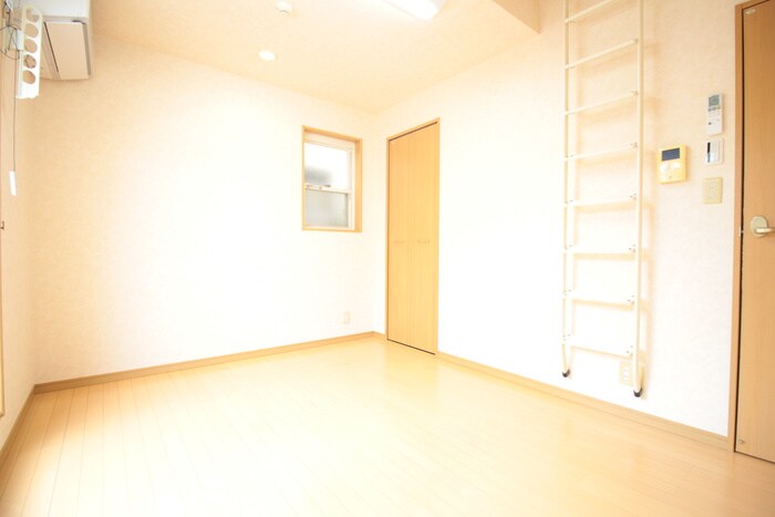 スタ－ツ新井薬師の物件内観写真