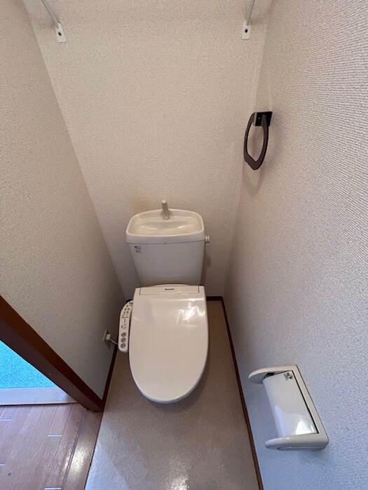 リバーパークＡの物件内観写真