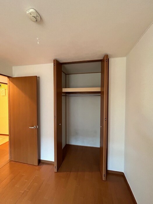 リバーパークＡの物件内観写真