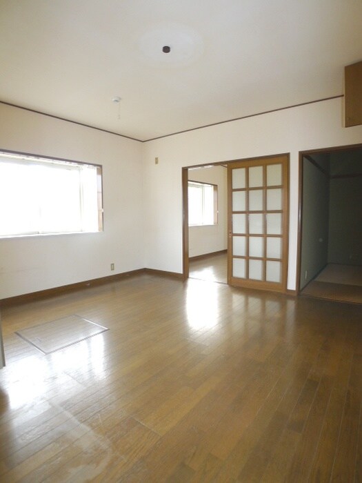 ウイングＫの物件内観写真