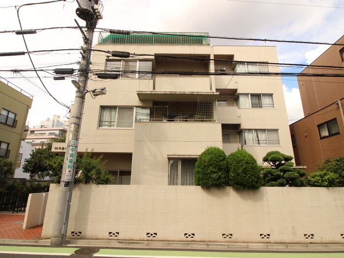 ヴィラ赤津の物件外観写真