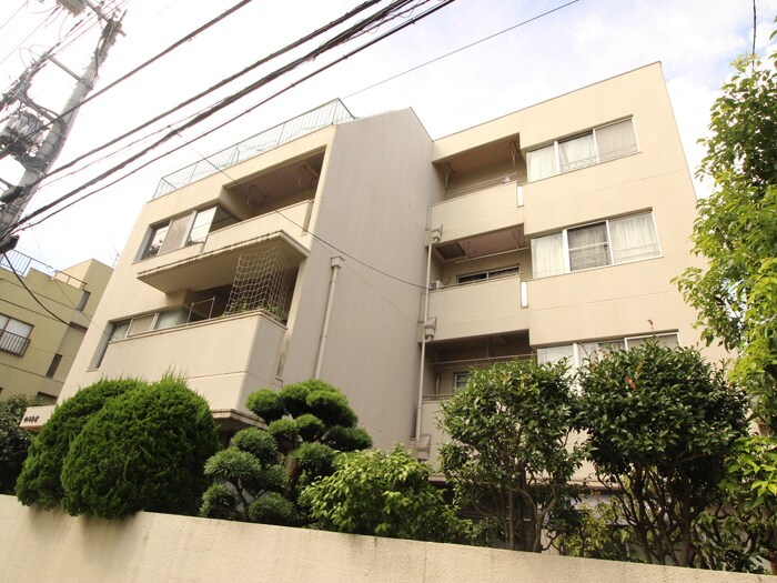 ヴィラ赤津の物件外観写真