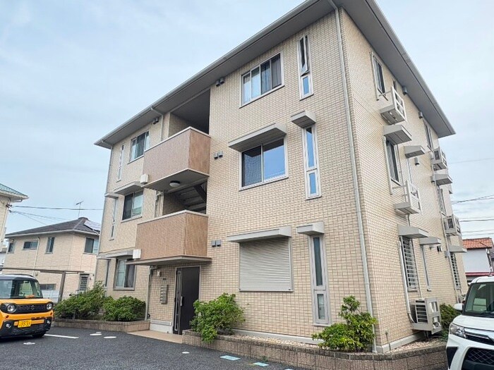 ソレアードＡの物件外観写真