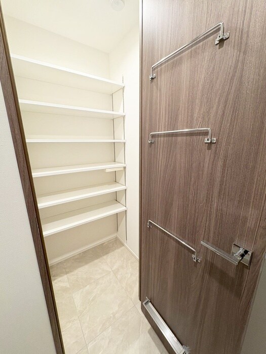 コンフォリア・リヴ平井MUTIOの物件内観写真