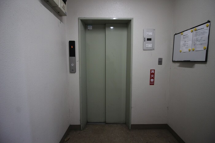 日野屋第２ビルの物件外観写真