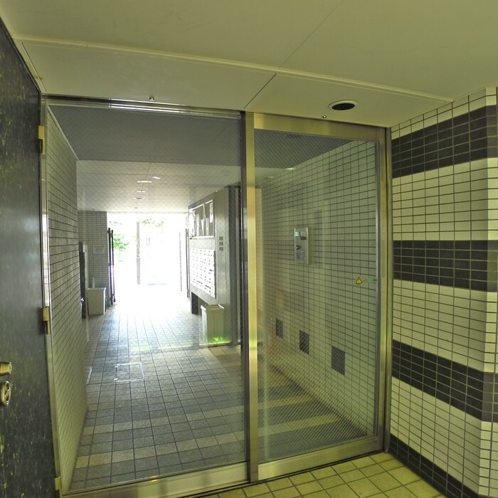 ル－ク西早稲田の物件外観写真