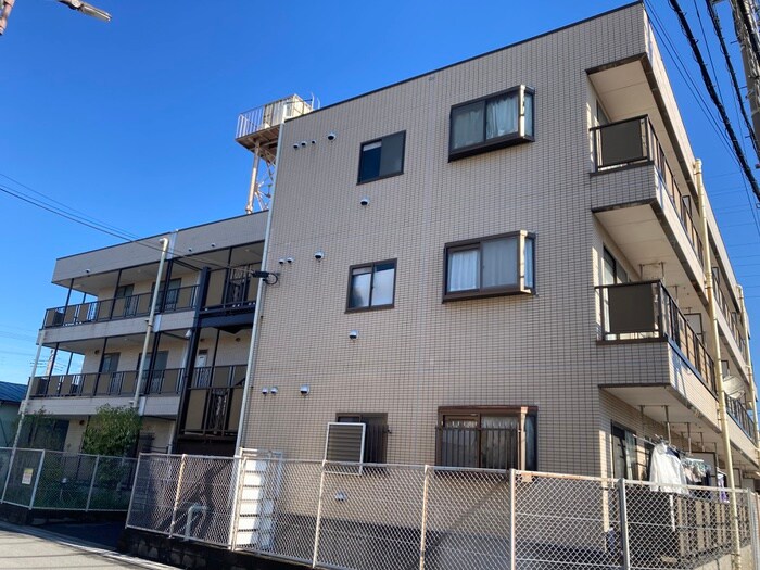 フラワーヒルズの物件外観写真