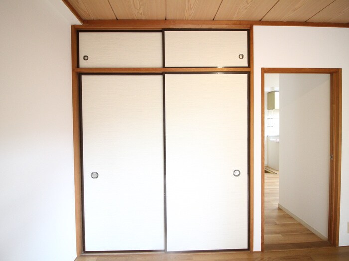 フラワーヒルズの物件内観写真