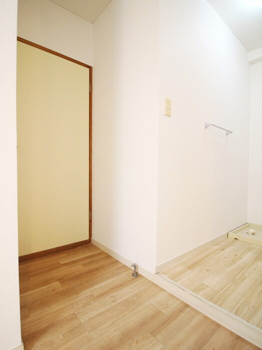 フラワーヒルズの物件内観写真