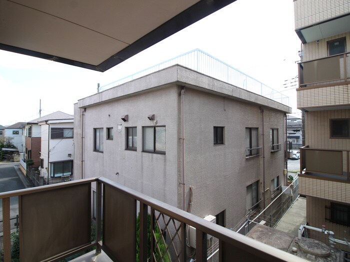 フラワーヒルズの物件内観写真