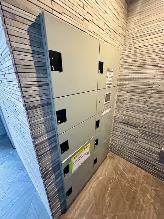 エスモア森下の物件外観写真