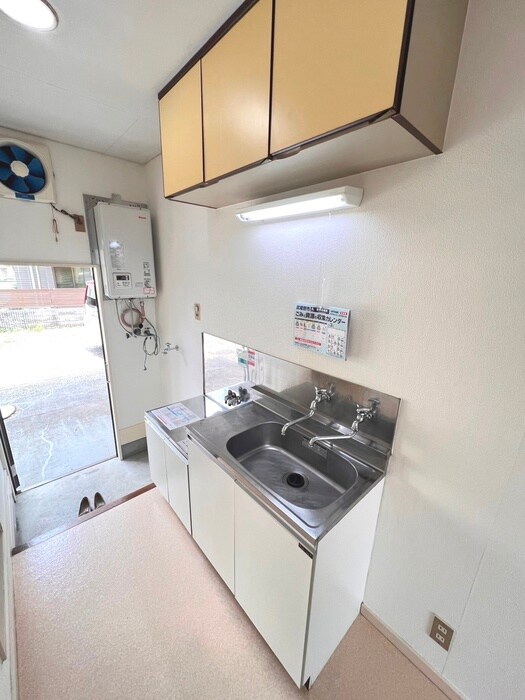 ｻﾝﾗｲﾌﾏﾝｼｮﾝの物件内観写真