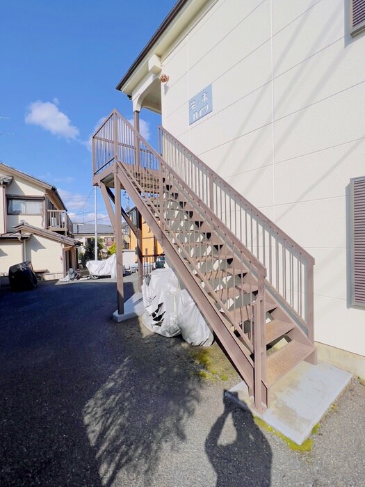 茶ノ木ハイツの物件外観写真