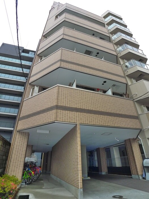 Pear Residence Asakusaの物件外観写真