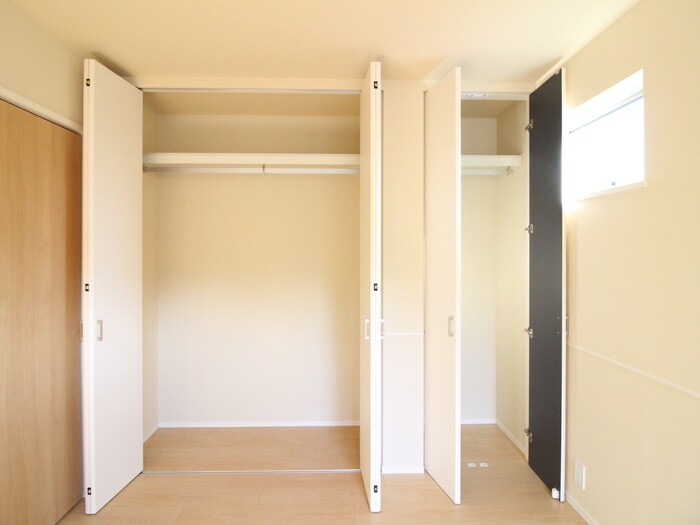 ルミエールNKの物件内観写真