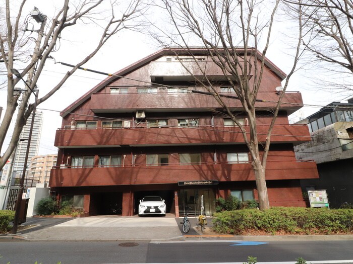 ﾗｲｵﾝｽﾞﾏﾝｼｮﾝ西麻布第２（202）の物件外観写真