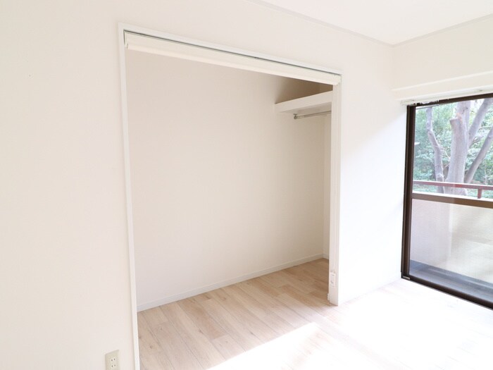 ﾗｲｵﾝｽﾞﾏﾝｼｮﾝ西麻布第２（202）の物件内観写真