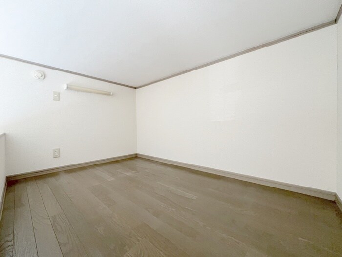 リラ・ハウスの物件内観写真