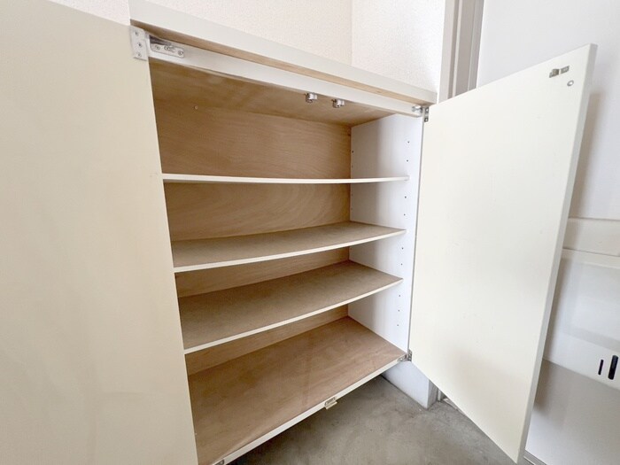 リラ・ハウスの物件内観写真