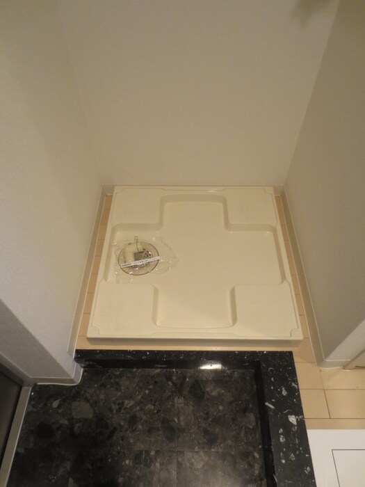 レジディア三越前の物件内観写真