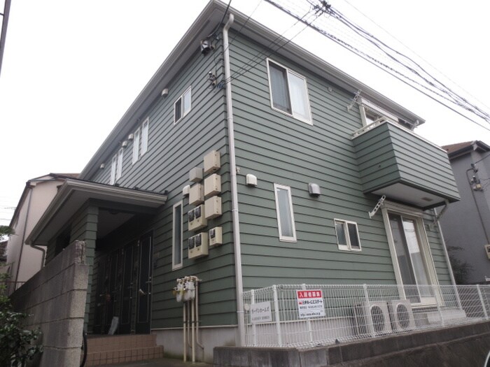 ガーデンホームズの物件外観写真