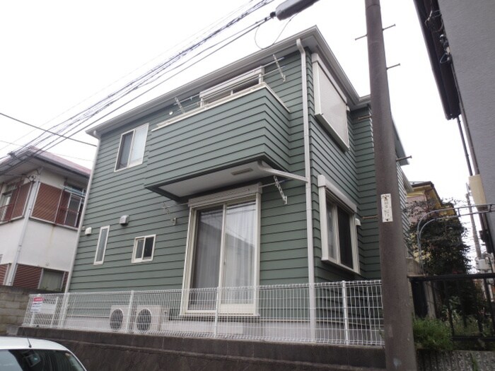 ガーデンホームズの物件外観写真