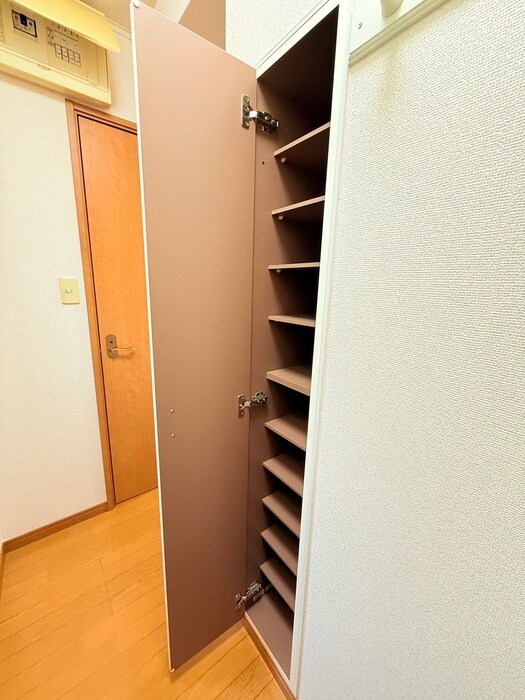 ガーデンホームズの物件内観写真