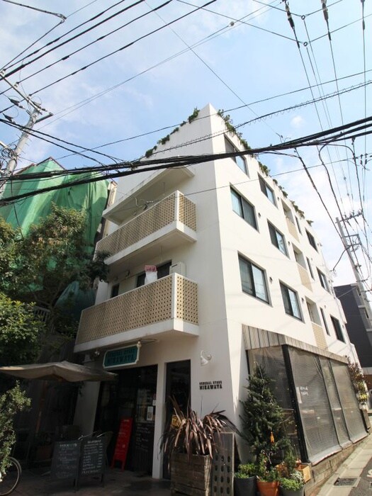 モアナハウスの物件外観写真