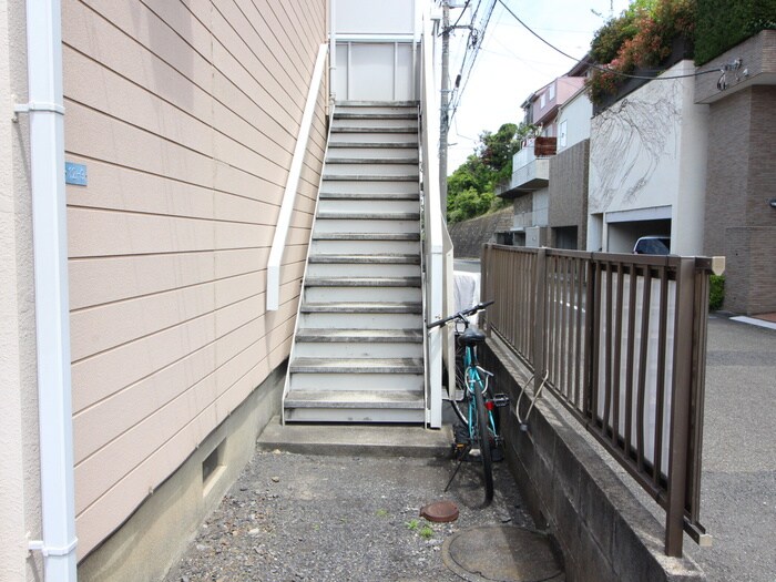 クリ－ド栗谷の物件外観写真