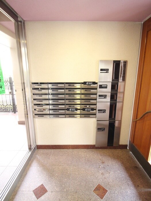 ＦＲＯＮＴＲＹの物件外観写真