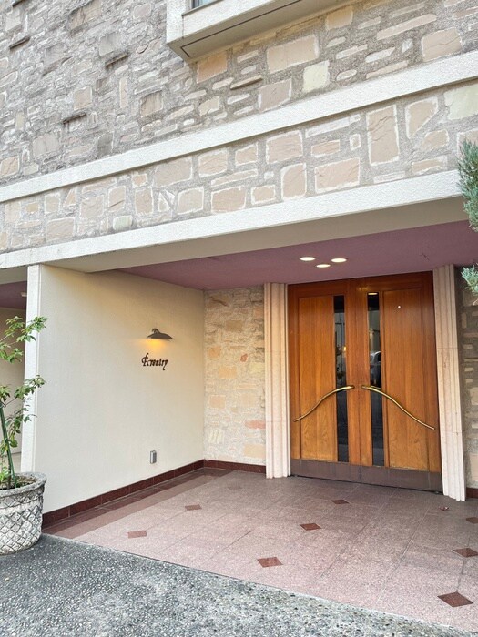 ＦＲＯＮＴＲＹの物件外観写真