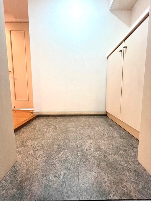 ＦＲＯＮＴＲＹの物件内観写真