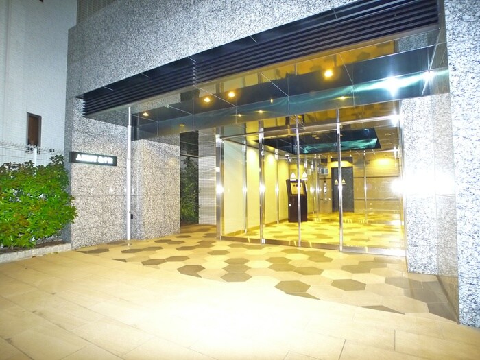 AZEST北千住（301）の物件外観写真