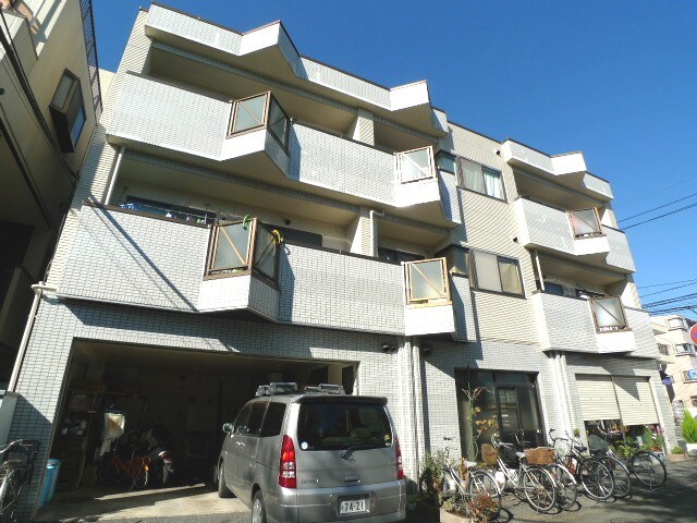 ルバービアニイザⅡの物件外観写真