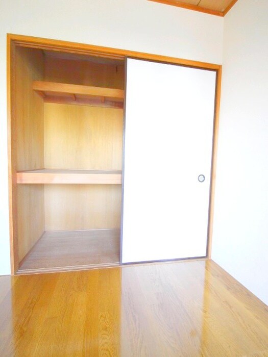 ルバービアニイザⅡの物件内観写真