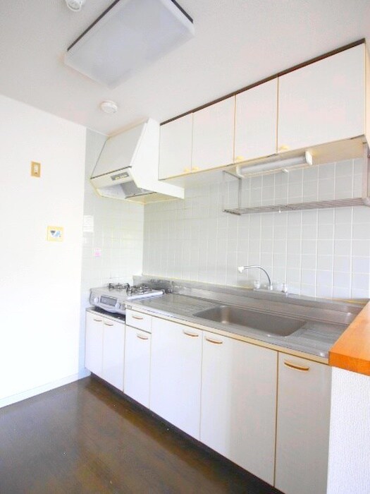 ルバービアニイザⅡの物件内観写真