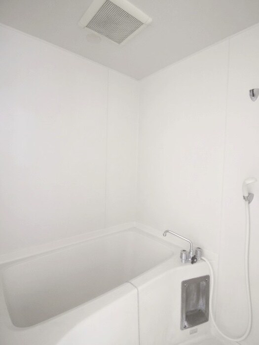 ルバービアニイザⅡの物件内観写真