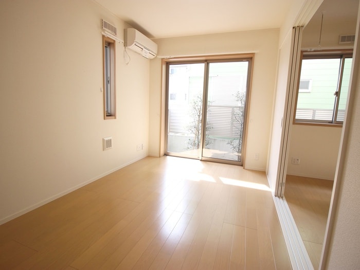 ソレイユ吉祥寺の物件内観写真