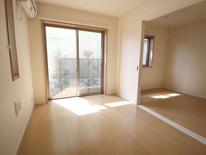 ソレイユ吉祥寺の物件内観写真