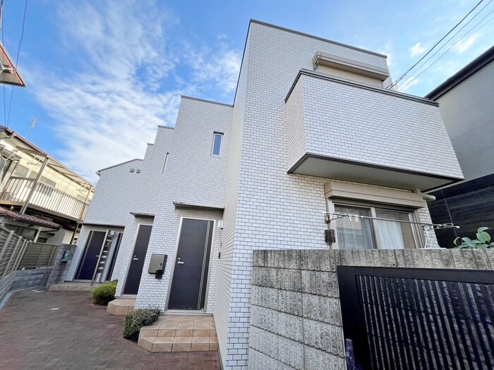 ソレイユ吉祥寺の物件外観写真