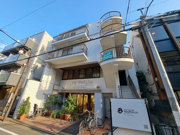 アビタシオン下井草の物件外観写真