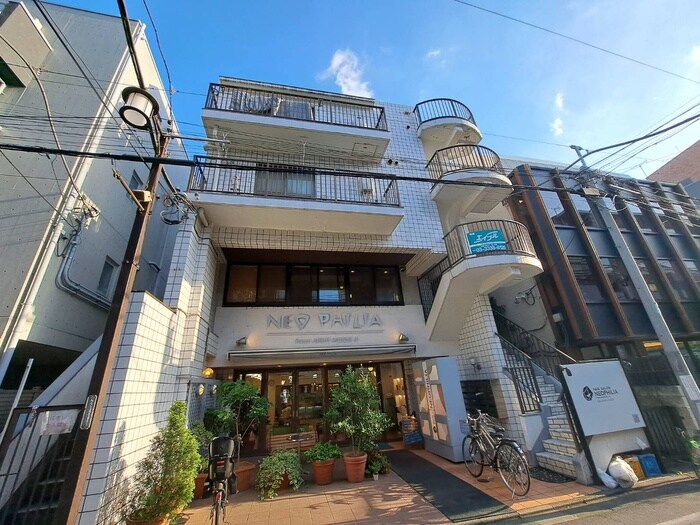 アビタシオン下井草の物件外観写真