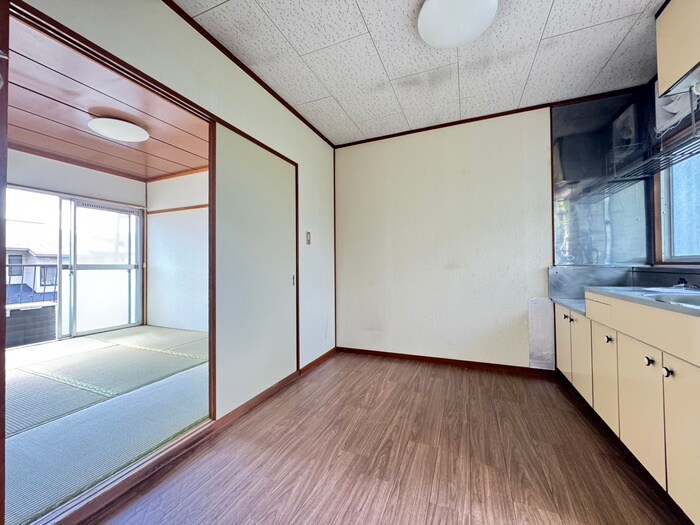 丸順ハイツの物件内観写真