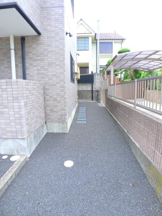 ＬＥＯ六番館の物件外観写真