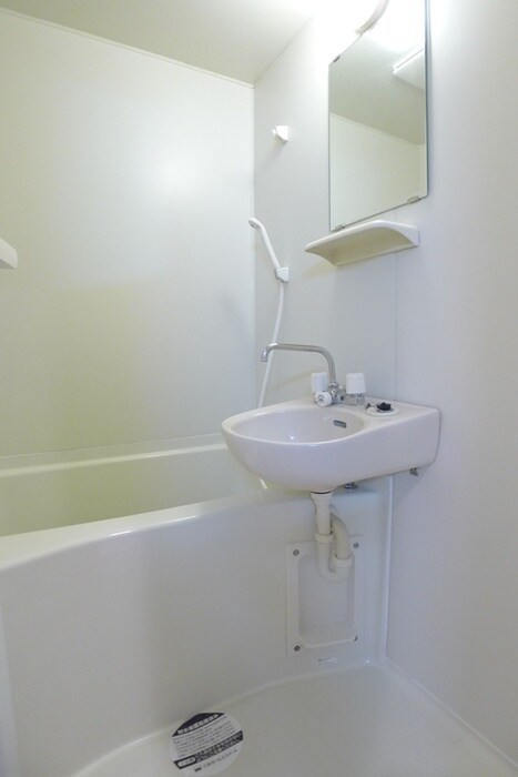 ＬＥＯ六番館の物件内観写真