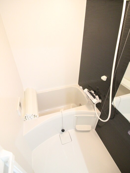 Ｒａｆｆｉｎａ　Ｗａｒａｂｉの物件内観写真